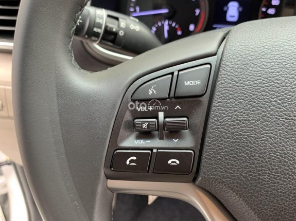 Hyundai Tucson 2.0 Tiêu chuẩn 2021 - Xe rất mới, odo chuẩn 22.000km, bao test hãng