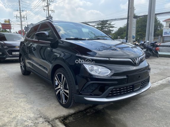 Xe mới 100%, sẵn xe giao ngay, giảm giá thêm lên đến 195tr