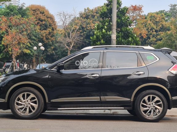 Xe 1 chủ tư nhân từ mới, biển Hà Nội