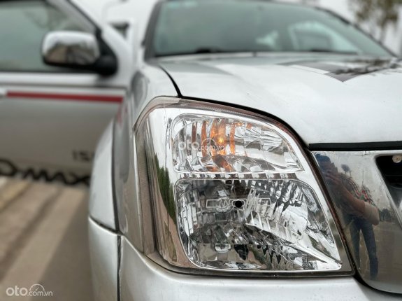 Isuzu D-Max LS 4x4 MT 2005 - Bán xe đăng ký lần đầu 2006 2 cầu giá tốt 195tr