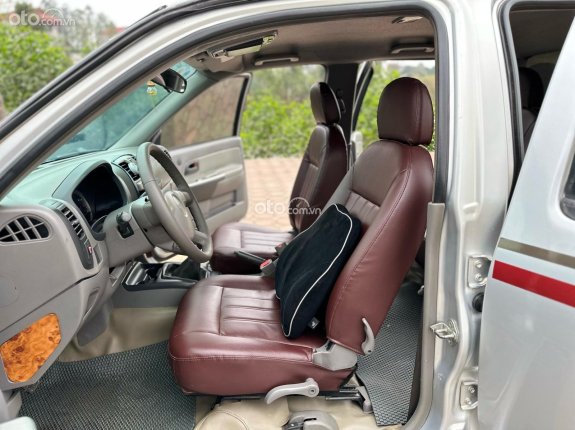 Isuzu D-Max LS 4x4 MT 2005 - Bán xe đăng ký lần đầu 2006 2 cầu giá tốt 195tr