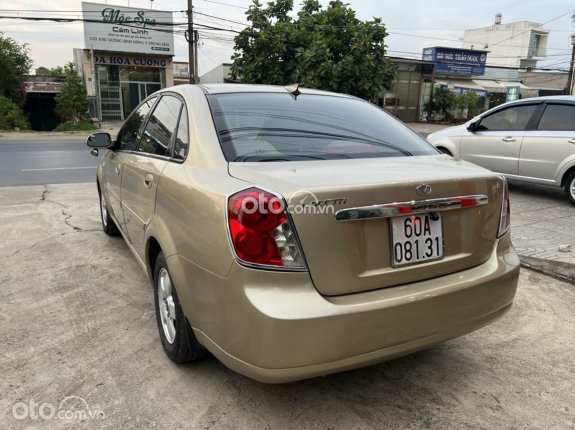 Daewoo Lacetti 2004 - Cần bán gấp xe gia đình giá chỉ 110tr