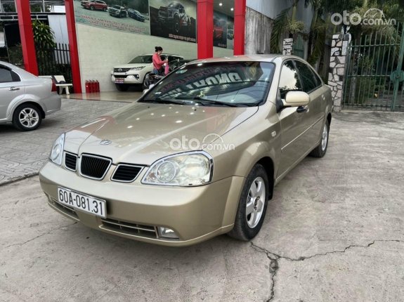 Daewoo Lacetti 2004 - Cần bán gấp xe gia đình giá chỉ 110tr