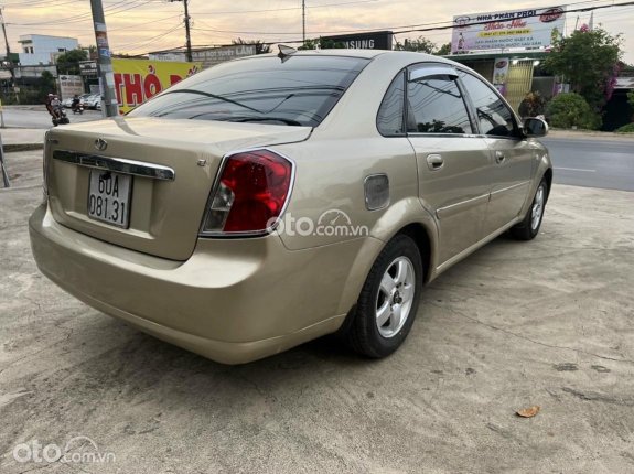 Daewoo Lacetti 2004 - Cần bán gấp xe gia đình giá chỉ 110tr