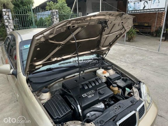 Daewoo Lacetti 2004 - Cần bán gấp xe gia đình giá chỉ 110tr