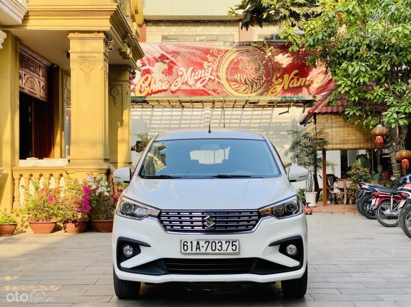 Màu trắng, odo 36.000km