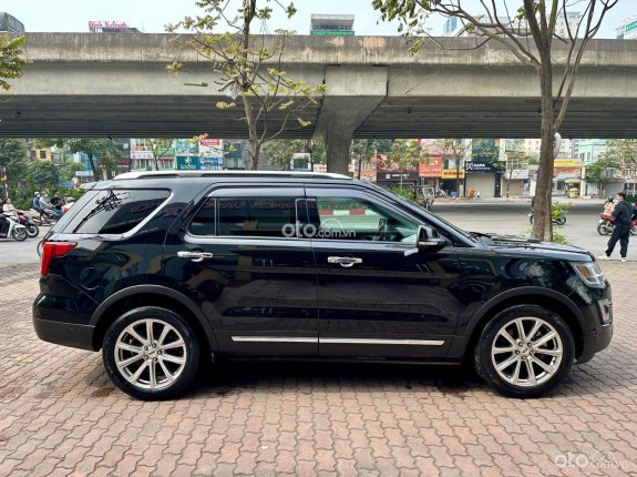 Ford Explorer 2.3L Ecoboost 2017 - 1 chủ từ đầu giá tốt nhất biển Hà Nội
