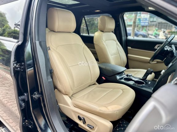 Ford Explorer 2.3L Ecoboost 2017 - 1 chủ từ đầu giá tốt nhất biển Hà Nội