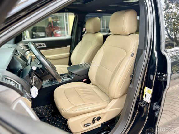 Ford Explorer 2.3L Ecoboost 2017 - 1 chủ từ đầu giá tốt nhất biển Hà Nội