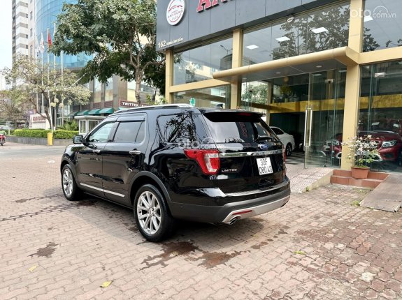 Ford Explorer 2.3L Ecoboost 2017 - 1 chủ từ đầu giá tốt nhất biển Hà Nội