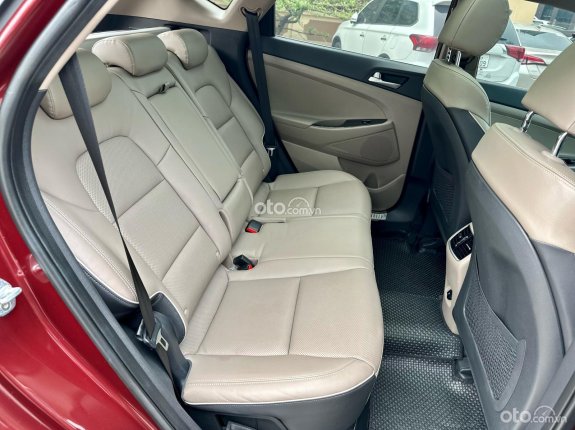 Hyundai Tucson 2.0 Đặc biệt 2020 - Cần bán lại xe màu đỏ