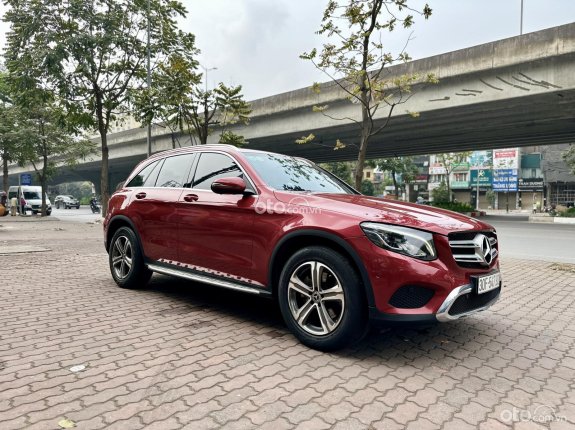 Mercedes-Benz GLC 200 2018 - 1 chủ từ mới siêu chất