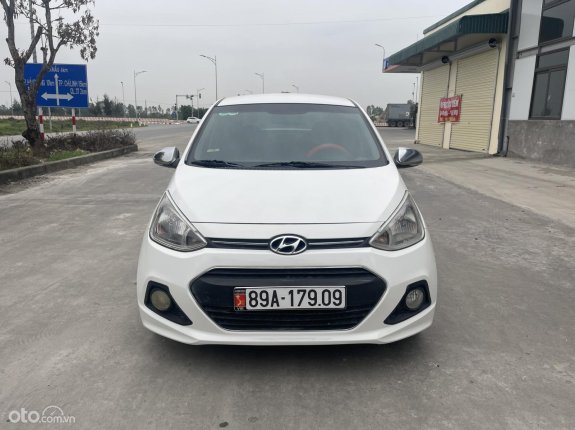 Hyundai Grand i10 1.2 MT 2016 - Xe chạy tiết kiệm, nội thất rộng rãi