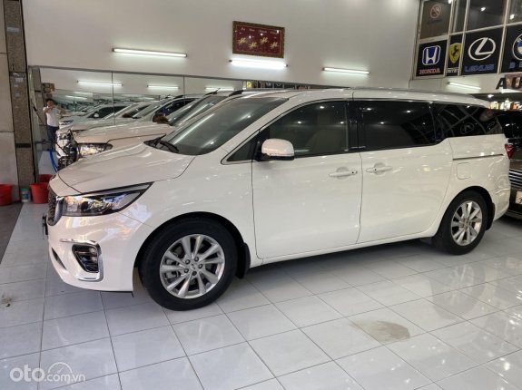 Kia Sedona 2.2 Platinum D 2019 - Máy dầu bản full