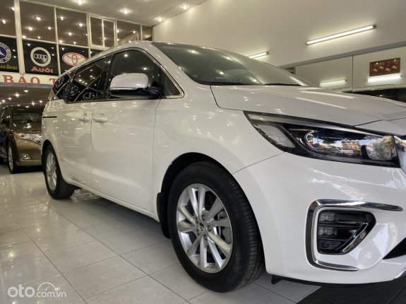 Kia Sedona 2.2 Platinum D 2019 - Máy dầu bản full