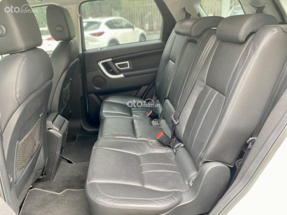 Land Rover Discovery Sport Phiên bản khác 2016 - Đăng ký lần đầu 2018, biển SG