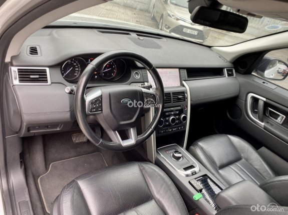 Land Rover Discovery Sport Phiên bản khác 2016 - Đăng ký lần đầu 2018, biển SG