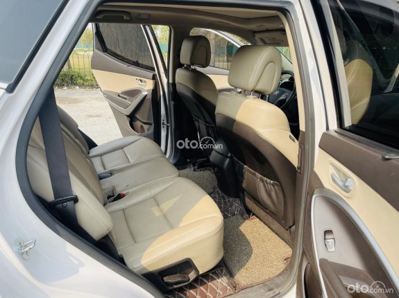 Hyundai Santa Fe 2.2L Dầu Cao cấp 2016 - Đăng ký lần đầu 2016, nhập khẩu, giá 780tr