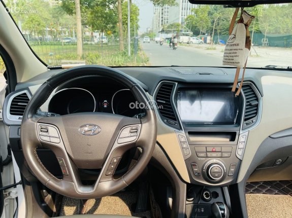 Hyundai Santa Fe 2.2L Dầu Cao cấp 2016 - Đăng ký lần đầu 2016, nhập khẩu, giá 780tr