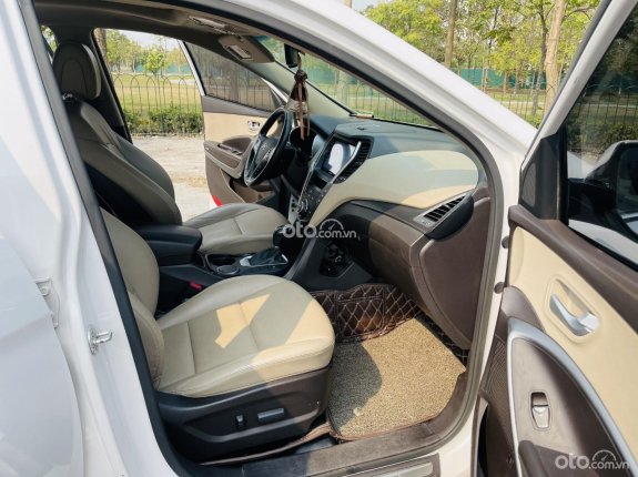 Hyundai Santa Fe 2.2L Dầu Cao cấp 2016 - Đăng ký lần đầu 2016, nhập khẩu, giá 780tr