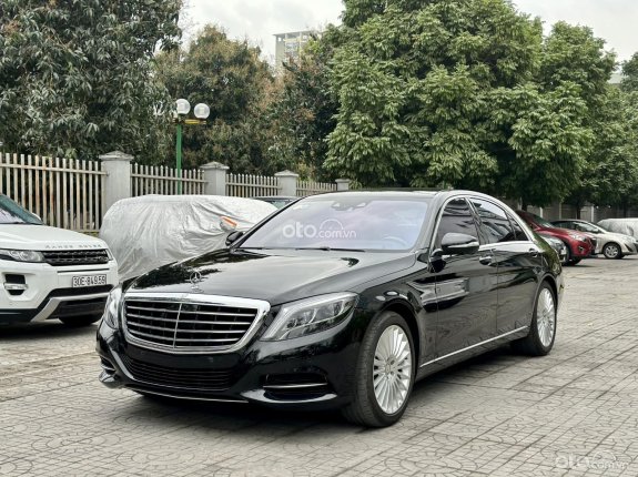 Mercedes-Benz S500 2015 - Biển thành phố