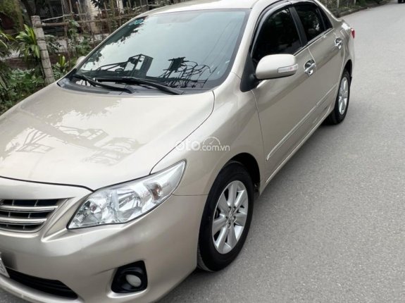 Toyota Corolla Altis 2012 - Tư nhân một chủ từ mới, biển tỉnh, xe đại chất, không lỗi nhỏ, nội ngoại thất rất mới, đã lên màn hình, camera đủ