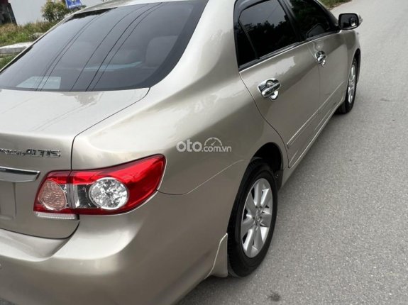 Toyota Corolla Altis 2012 - Tư nhân một chủ từ mới, biển tỉnh, xe đại chất, không lỗi nhỏ, nội ngoại thất rất mới, đã lên màn hình, camera đủ