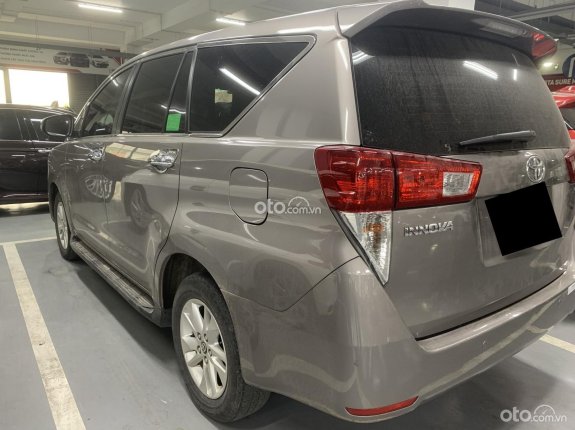 Toyota Innova 2.0G 2020 - Xuất hóa đơn cao
