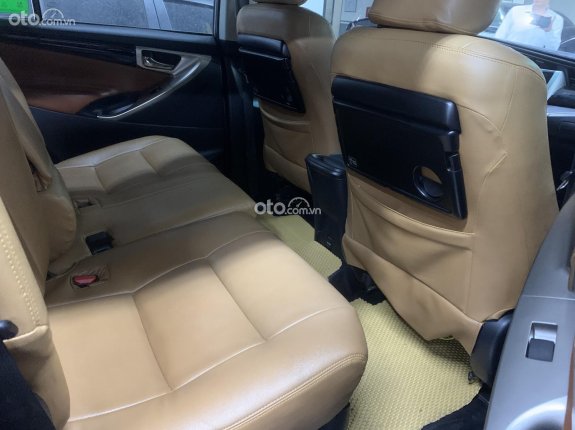 Toyota Innova 2.0G 2020 - Xuất hóa đơn cao