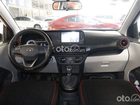 Hyundai Grand i10 Sedan 1.2 AT 2022 - Bản Full