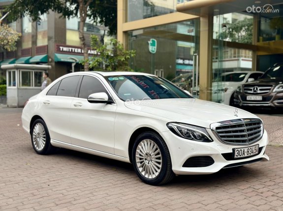 Mercedes-Benz C250 Exclusive 2016 - Model 2016, màu trắng, giá tốt