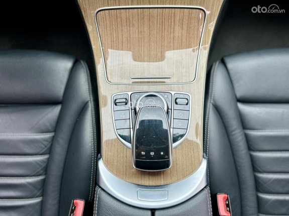 Mercedes-Benz C250 Exclusive 2016 - Model 2016, màu trắng, giá tốt