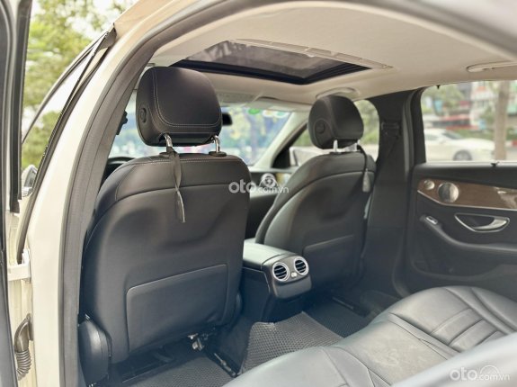 Mercedes-Benz C250 Exclusive 2016 - Model 2016, màu trắng, giá tốt