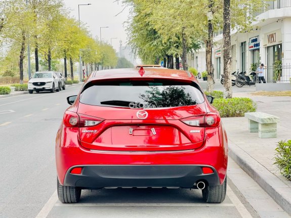 Mazda 3 1.5 Hatchback 2016 - Màu đỏ cực đẹp