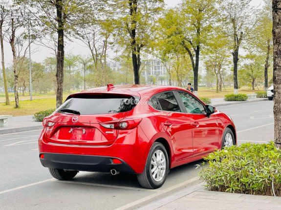 Mazda 3 1.5 Hatchback 2016 - Màu đỏ cực đẹp