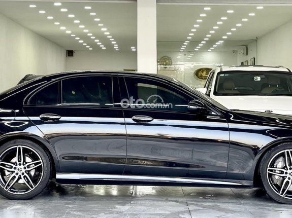 Mercedes-Benz E300 AMG V1 2020 - Nội thất nâu Saddle rất hiếm và cực kỳ đẹp