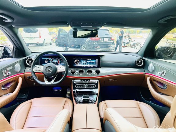 Mercedes-Benz E300 AMG V1 2020 - Nội thất nâu Saddle rất hiếm và cực kỳ đẹp