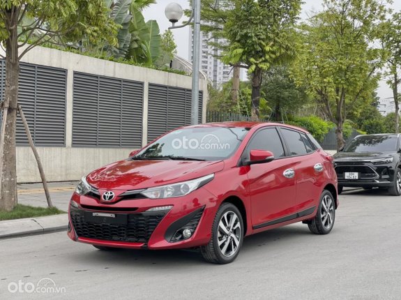 Toyota Yaris 1.5G 2018 - Xe còn mới giá 555tr