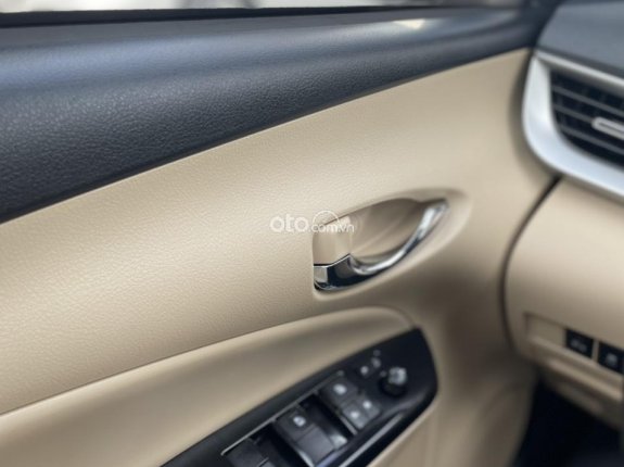 Toyota Yaris 1.5G 2018 - Xe còn mới giá 555tr