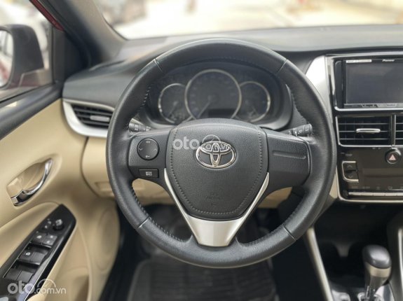Toyota Yaris 1.5G 2018 - Xe còn mới giá 555tr