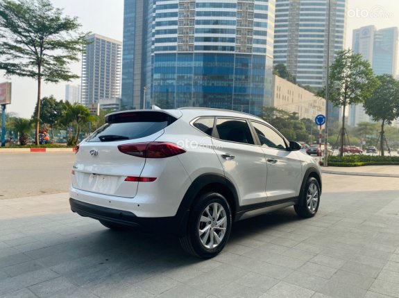 Hyundai Tucson 2.0 Tiêu chuẩn 2020 - Đăng ký lần đầu 2020 còn mới, giá chỉ 738tr