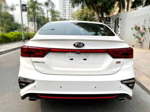 Kia Cerato 2.0 AT Premium 2019 - Xe nhập giá tốt 585tr