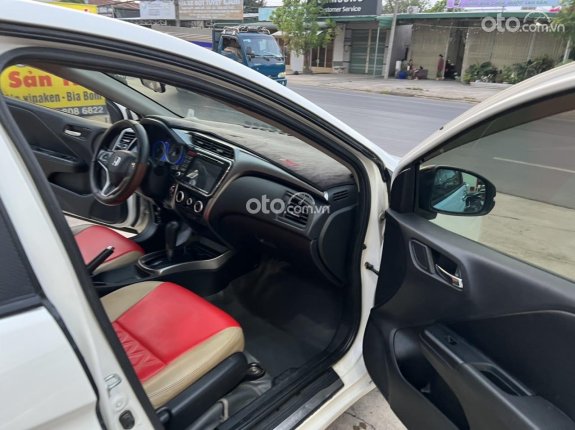 Honda City 1.5 CVT 2016 - Cần bán xe gia đình giá tốt 415tr