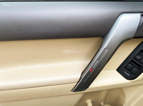 Toyota Land Cruiser Prado TX-L 2016 - Siêu mới, giá tốt nhất thị trường
