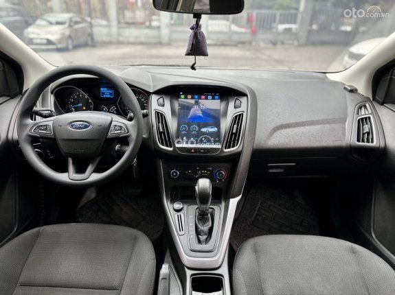 Ford Focus 2019 - Bán xe đăng ký lần đầu 2019, xe gia đình, giá chỉ 425tr