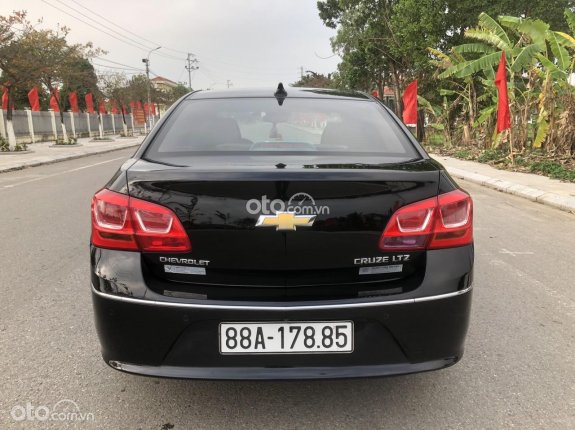 Chevrolet Cruze LTZ 1.8 2017 - Đăng ký một chủ từ mới