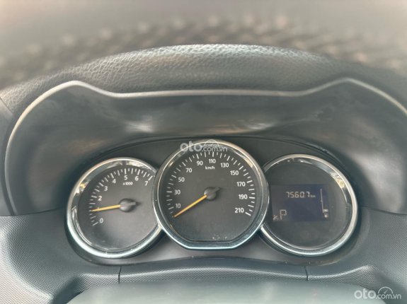 Renault Duster 2.0L-4AT 2016 - Xe gia đình giá 320tr