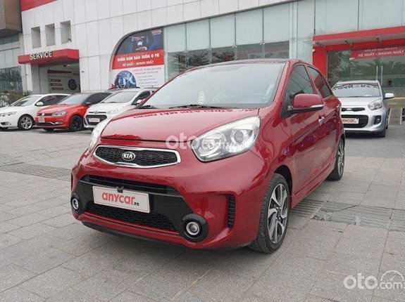 Màu đỏ, giá cực tốt

