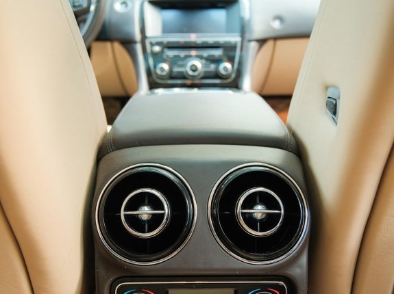 Jaguar XJ 5.0 2013 - Giá 1 tỷ 889tr