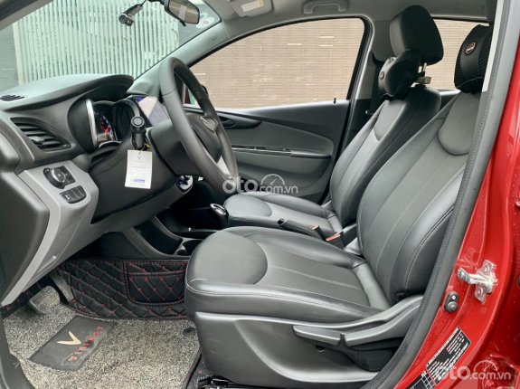 VinFast Fadil Tiêu Chuẩn 2021 - Màu đỏ cực mới